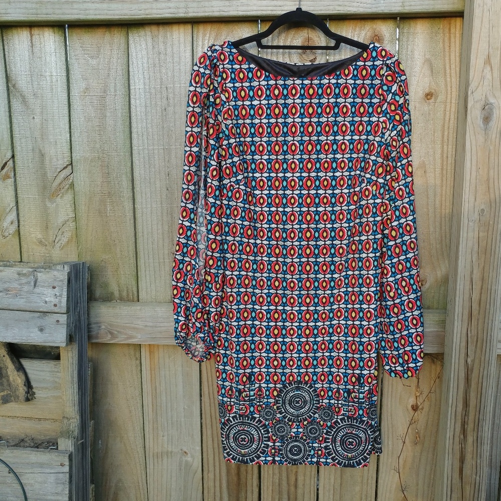Laundry by Shelli Segal Geometric Split-Sleeve